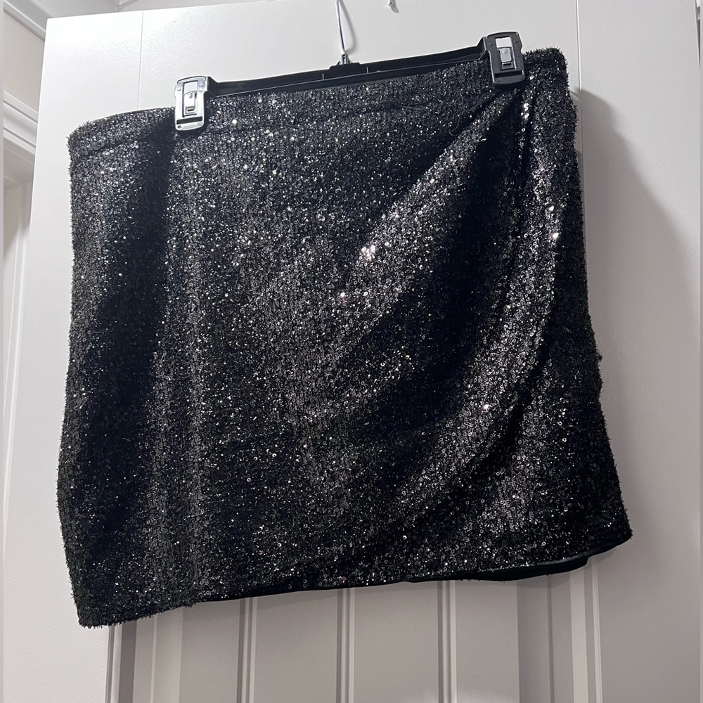 Express sequined mini skirt